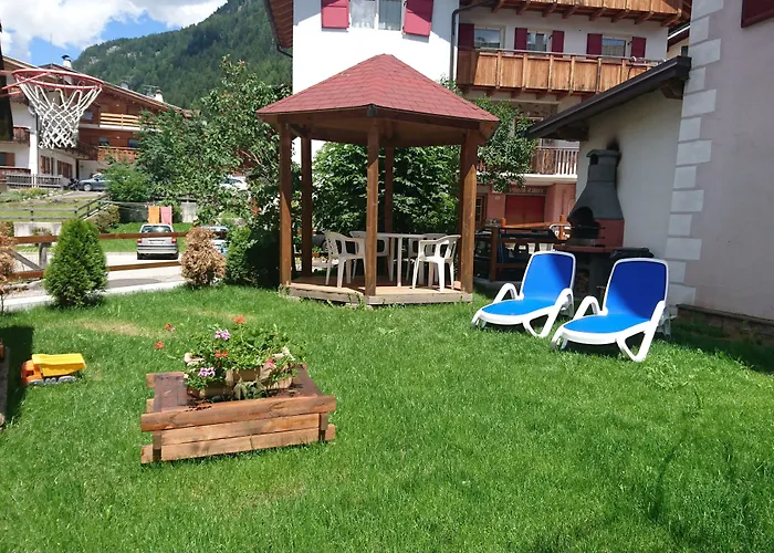 Hotel Garnì Nès Crépes Pozza di Fassa