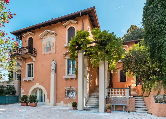 Villa Natalia Luxury Rooms Verona
