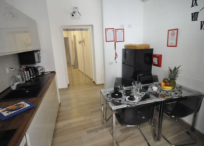 Flatinrome Trastevere Deluxe Rooms - Jacuzzi - Accetta Bonus Vacanze