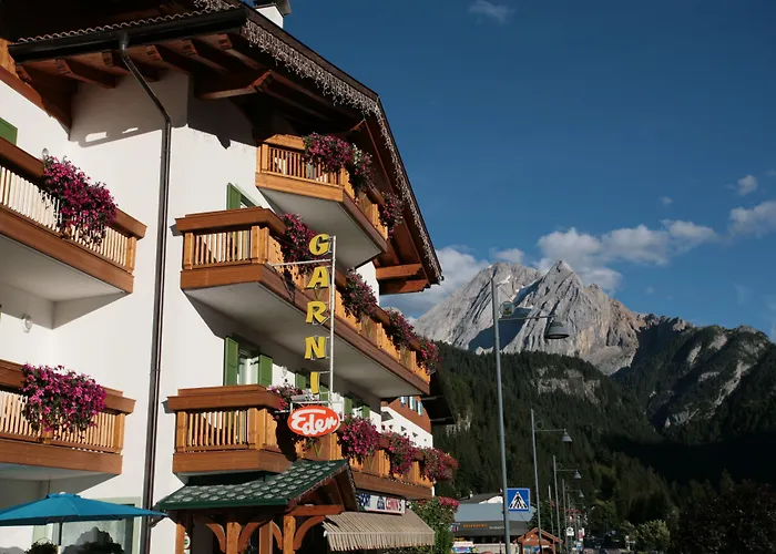 Hotel Garni Eden Canazei