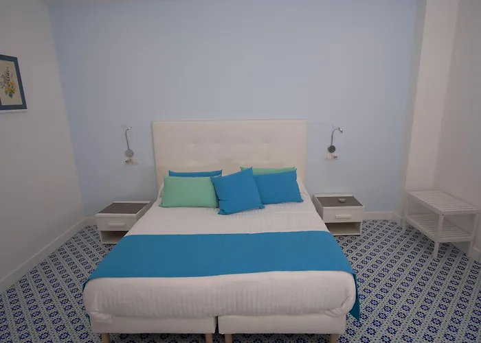 Bed and Breakfast Domus Sole Sorrento