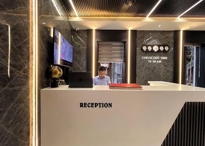 Hotel National Bombay