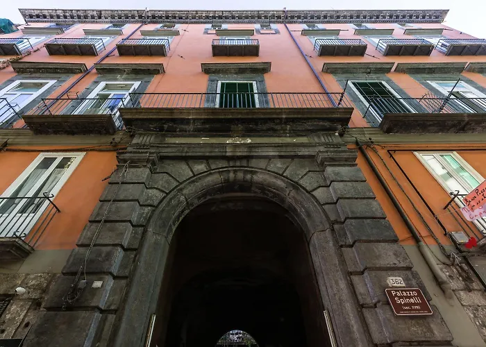 Double Room At Historical Palazzo Spinelli Napoli