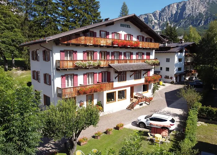Hotel Bellaria Cortina dʼAmpezzo
