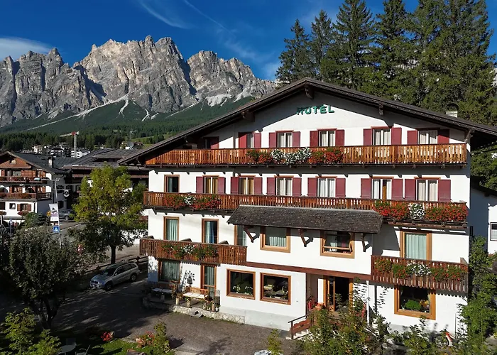 Hotel Bellaria Cortina dʼAmpezzo