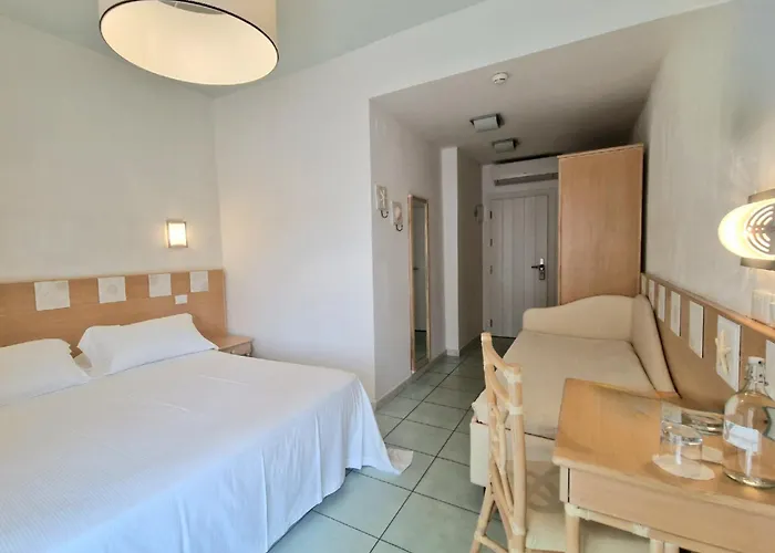 Luxor Beach Boutique Hotel Cattolica