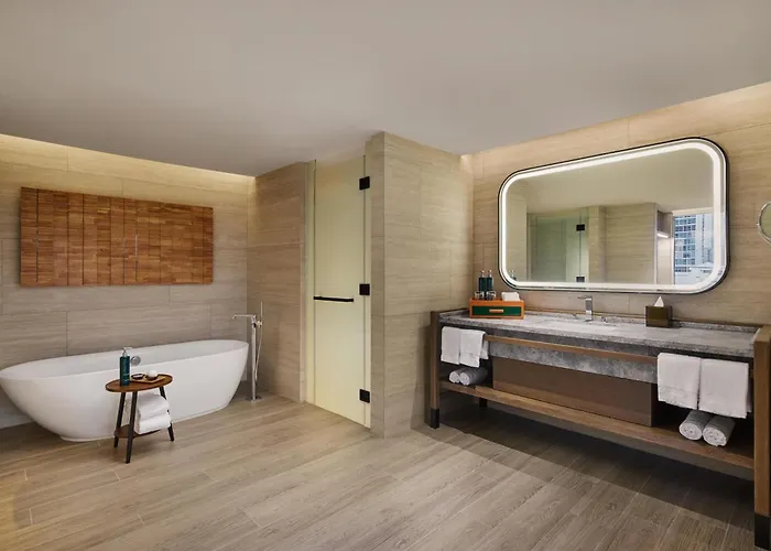 Hotel Doubletree By Hilton Bangkok Ploenchit