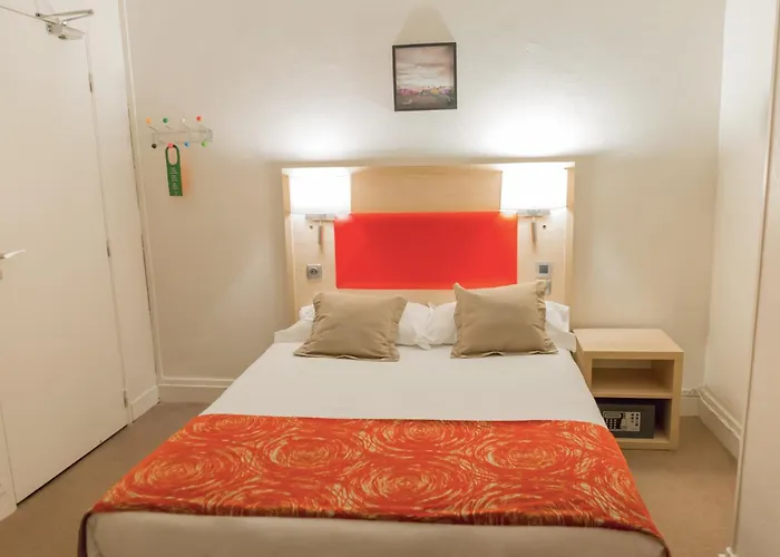 Hotel D'Win Parigi