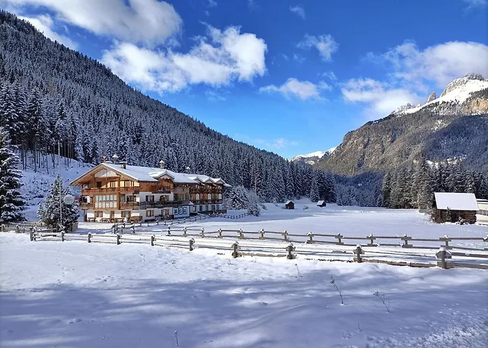 B&B Agriturismo Cèsa Ciasates Canazei