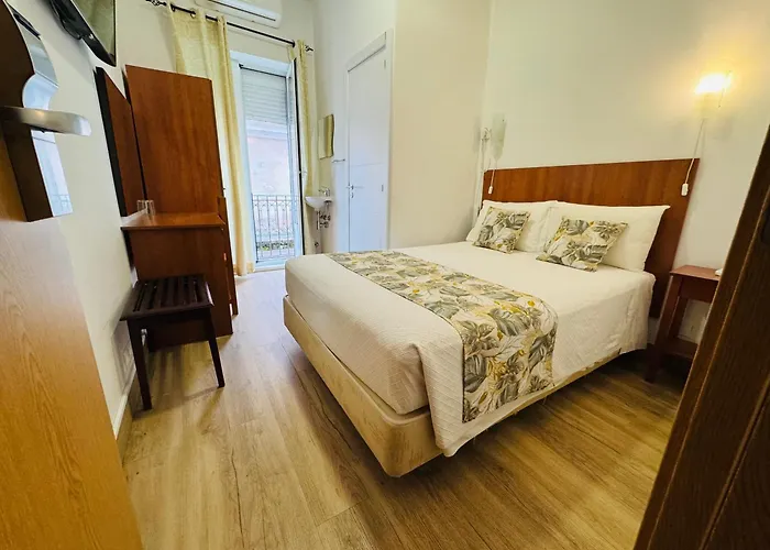 Bed and Breakfast Residencial Camoes Lisbona