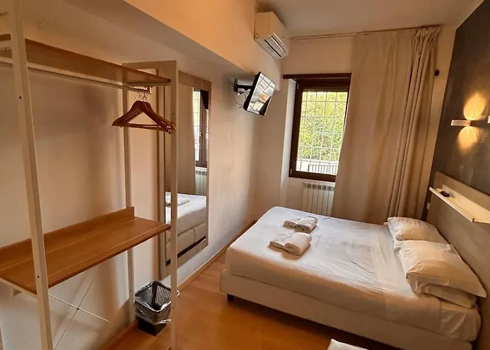 Luciano Laterani Guest House Roma