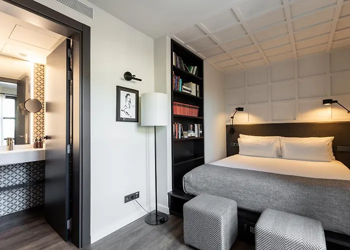 Yurbban Ramblas Boutique Hotel Barcellona