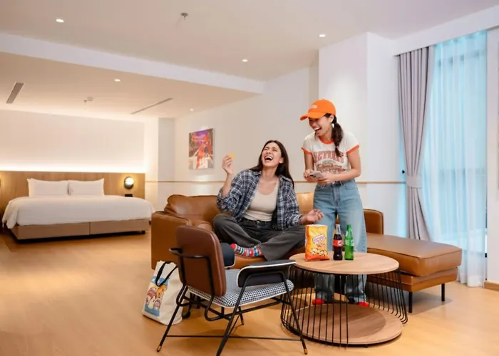 Hotel Lub D Bangkok Chinatown - Steps From Sam Yod Mrt Station