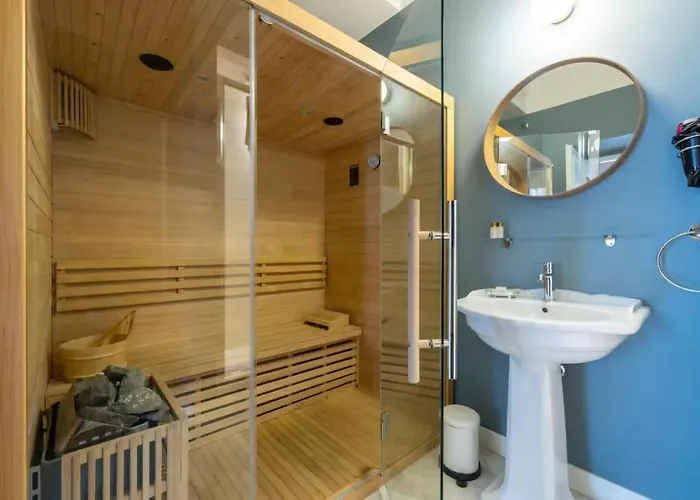 BNB24 - 4 Fontane Private Suites Roma