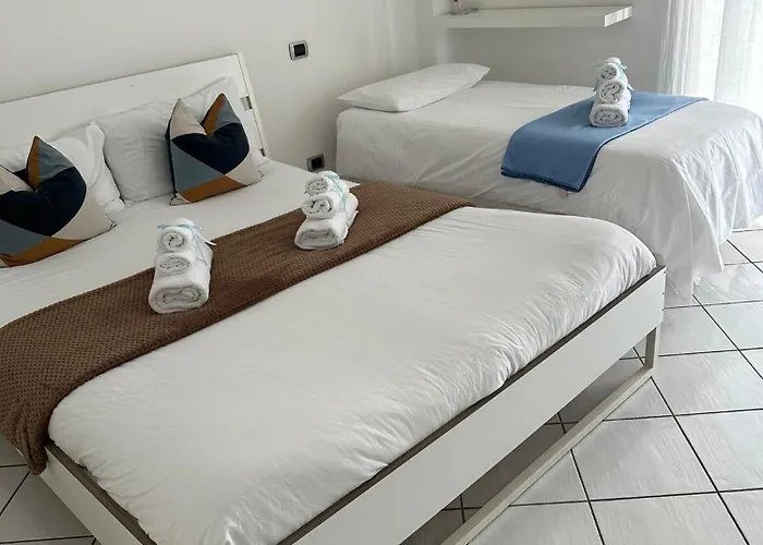 Suite 84 Holiday Home a pochi minuti dalla stazione Salerno