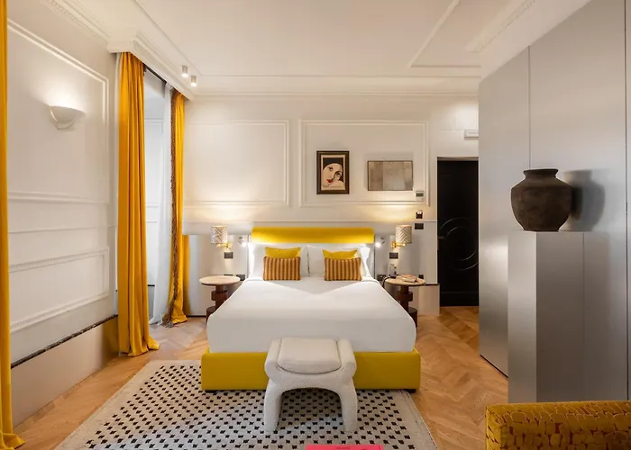 Hotel The Couper Umiltà Roma