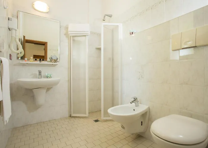 Hotel Dover Rooms & Coffee Adults Friendly Cervia