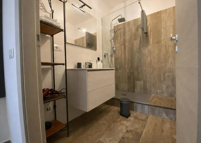Hotel Industrial Chic House - Private Parking Orvieto