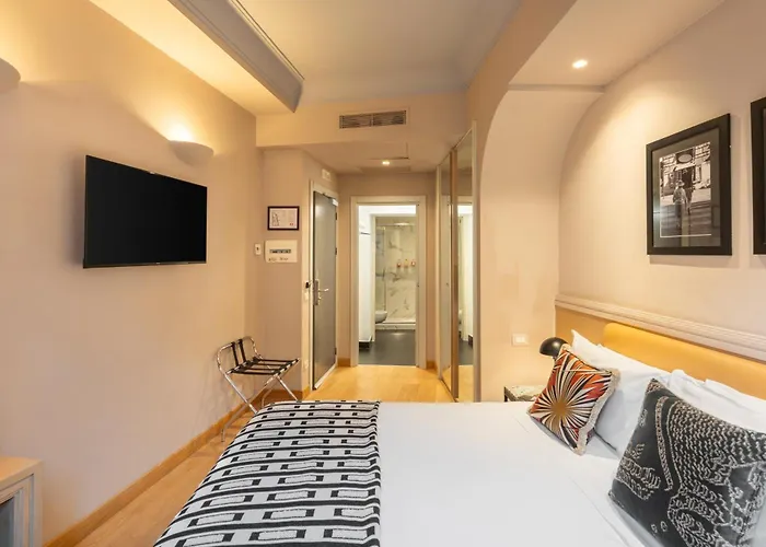 Piazza Di Spagna Hotel, Sonder by Marriott Bonvoy Roma