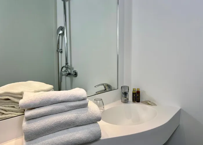 Pratic Hotel Parigi