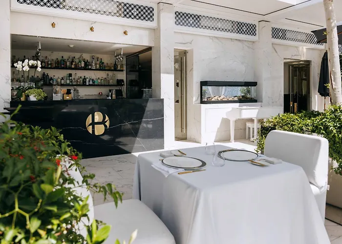 Bra Hotel Bari