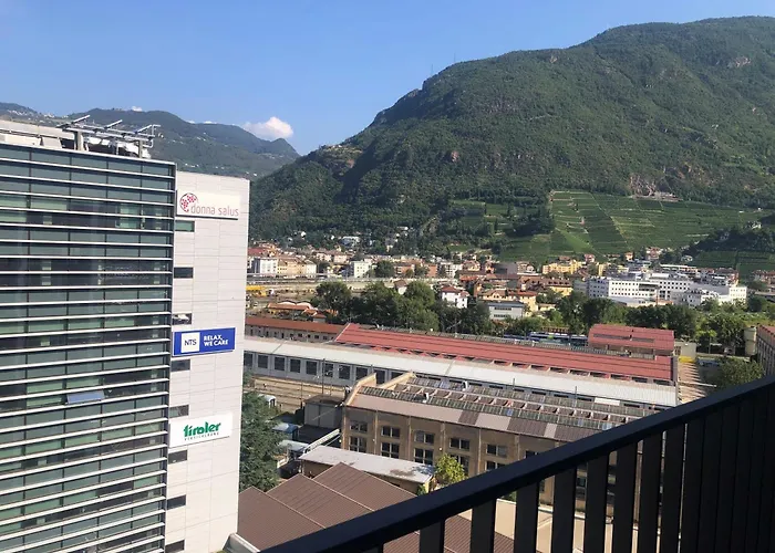 Aparthotel Ferrari Tower Bolzano