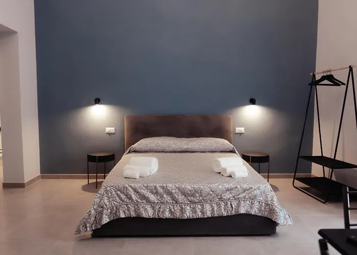 GuestHost - Maison Vittoria Comfortable Studio Apartment&Room Bari