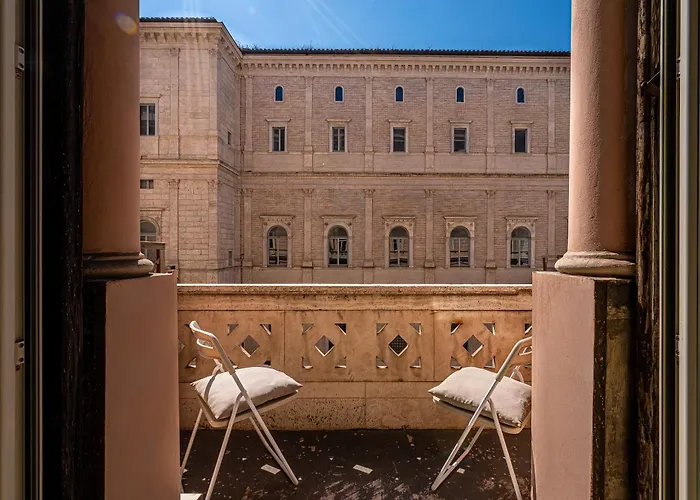 Four Rivers Suites Roma