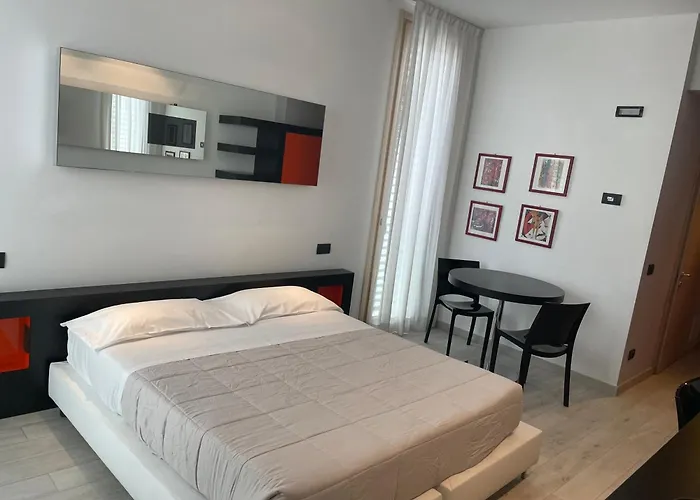 Blue Shades Hotel Pisa