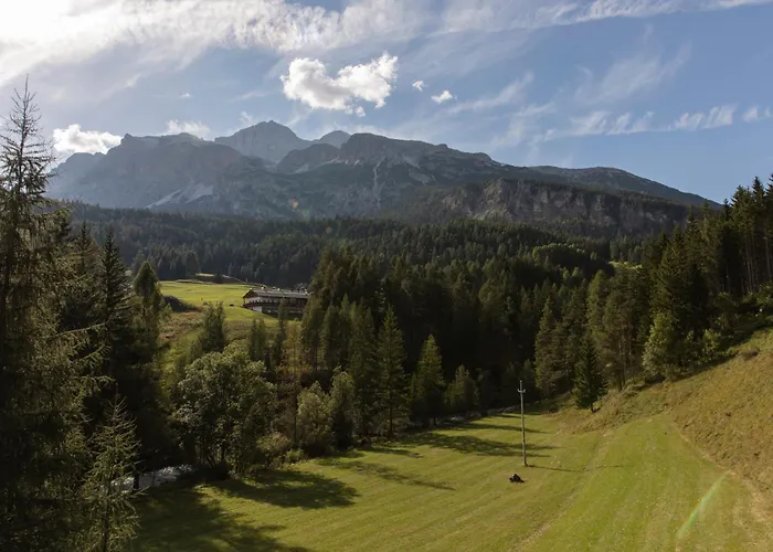 Dolomiti Lodge Alverà Cortina dʼAmpezzo