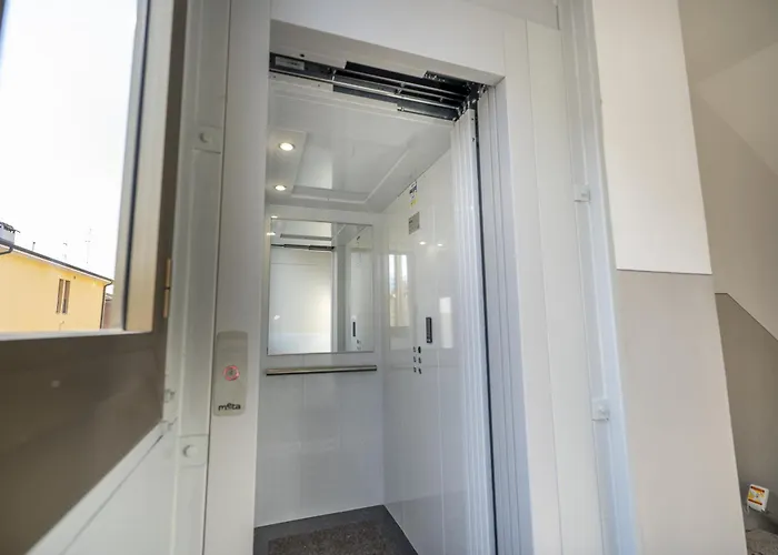 Affittacamere Orchidea For Tourists Hesperia Hosp Modena