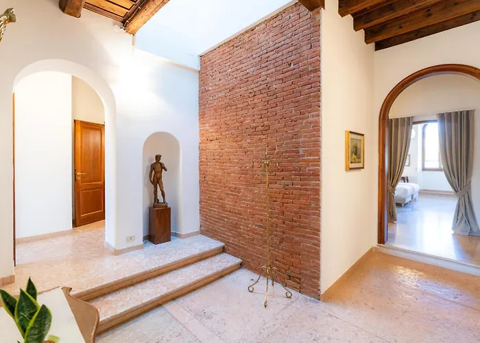 Relais La Torre - Domus Verona
