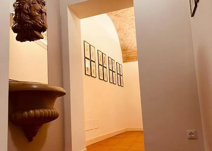 Palazzo Borgocolonne Apartments Parma