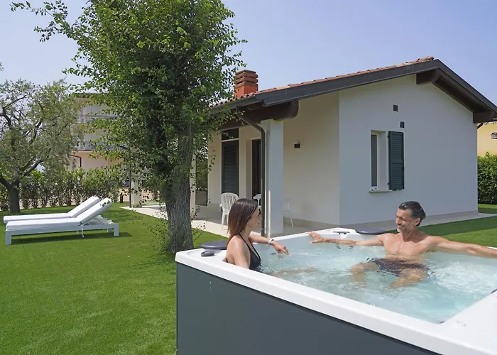 Hotel Unico By Dori Sirmione