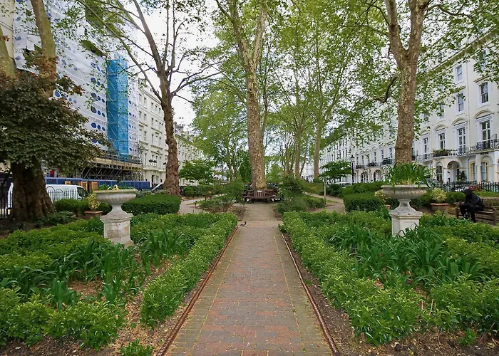 Hyde Park Court Hotel Londra