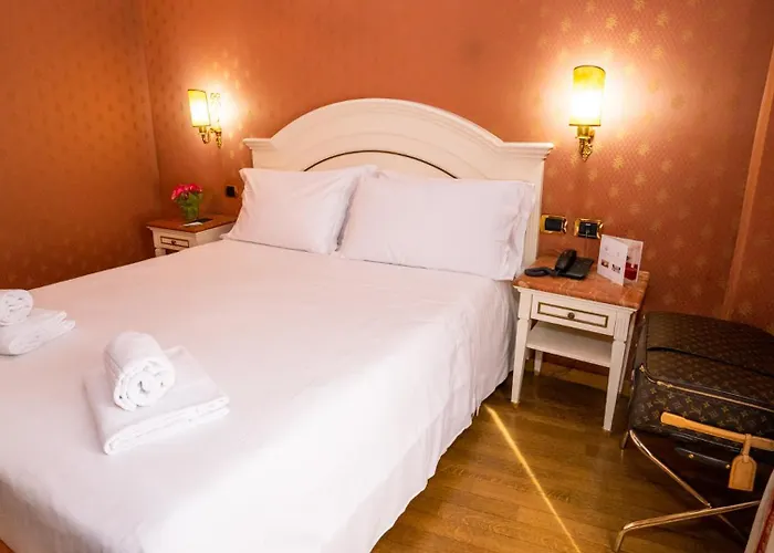 Hotel La Lumiere Di Piazza Di Spagna Roma