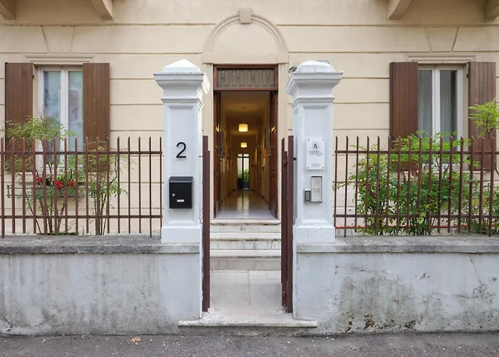 Dimora Montecchi B&B Verona