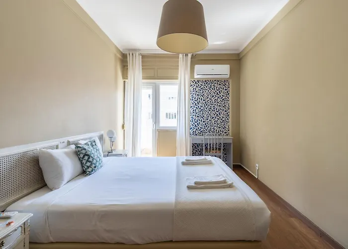 Dome Alvares Cabral Lisbona
