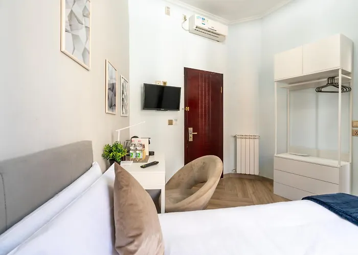 Giusi Rooms - Aetheria Esquilinus Guesthouse Roma