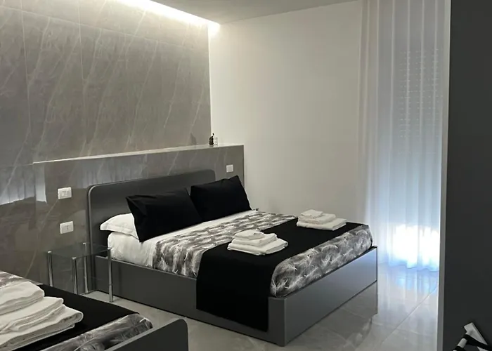 White Elegance Luxury B&B Caserta