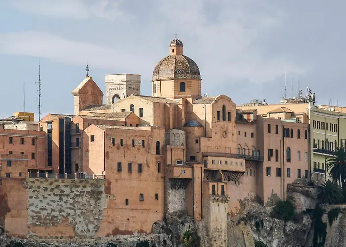 Martini Castello Boutique Rooms - Historic Center & Cathedral Cagliari