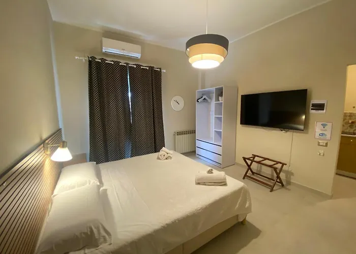 Casa CONTESSE MESSINA ideale per famiglie e gruppi, vicino lo Stadio