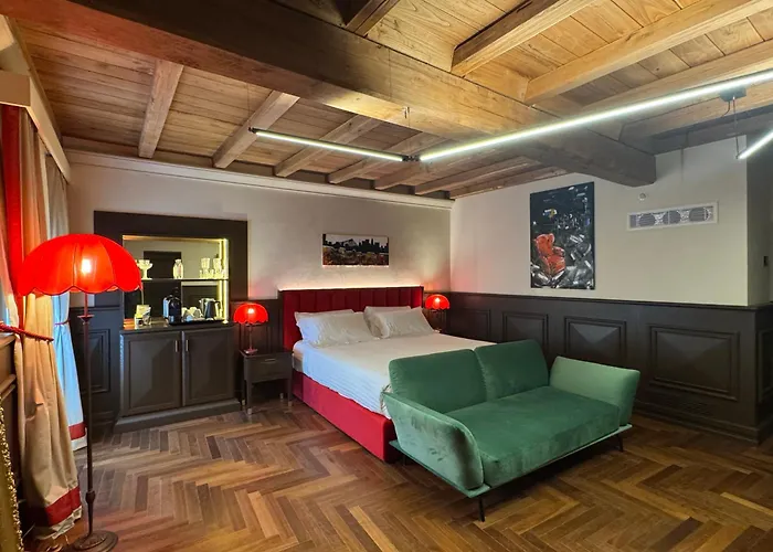 Palazzo Gambirasi Luxury Suite Roma