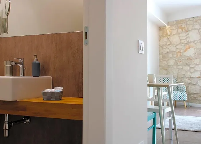 Archinue Suite & Apartments Syracuse