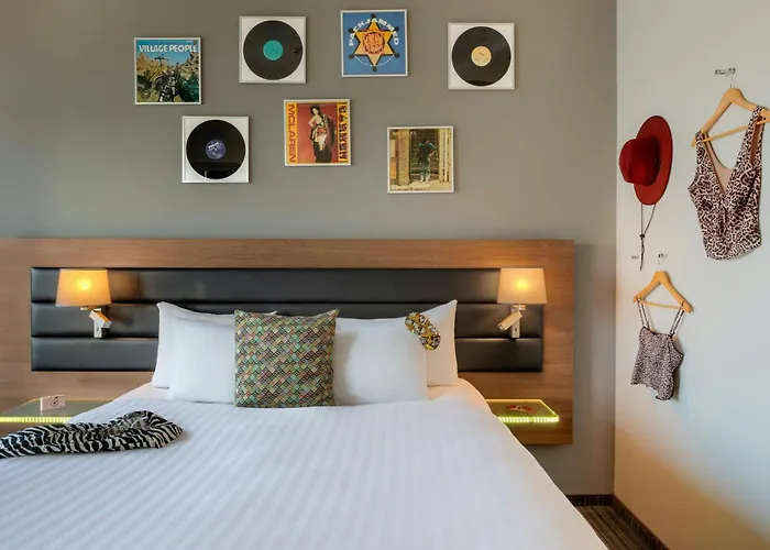 Hotel Moxy Amsterdam Houthavens