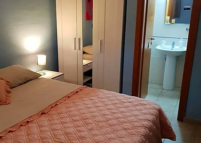 Rooms In The Beach Catania