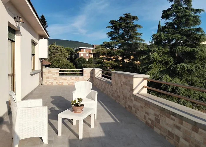 Affitta camere Via Piave Foligno