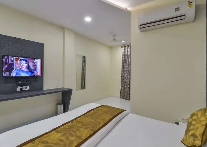 Hotel Aroma- Dadar Bombay