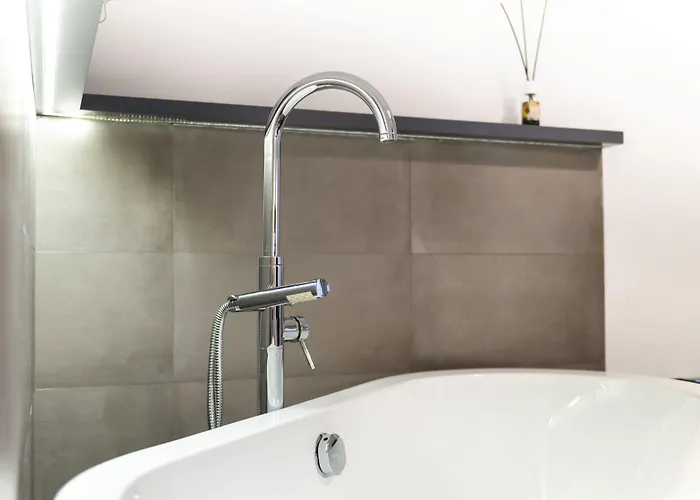Clementi 18 Suites Roma
