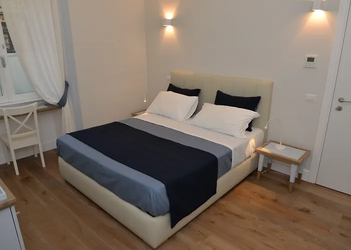 Little Rose Residence Roma